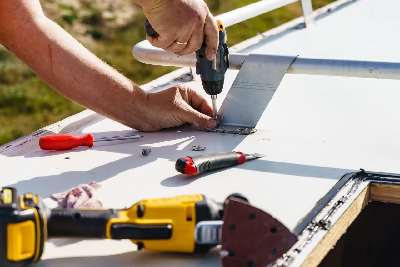 trusted rv roof repair service near me